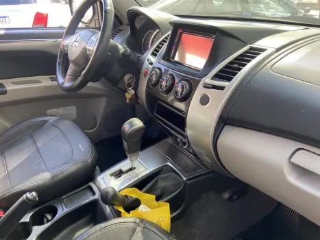 MITSUBISHI Pajero Dakar 3.2 16V 4P 4X4 TURBO DIESEL INTERCOOLER AUTOMTICO, Foto 5