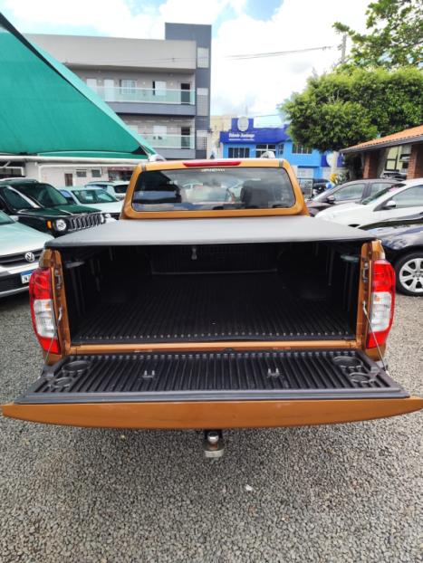 NISSAN Frontier 2.3 16V SE 4X4 CABINE DUPLA BI-TURBO DIESEL AUTOMTICO, Foto 7