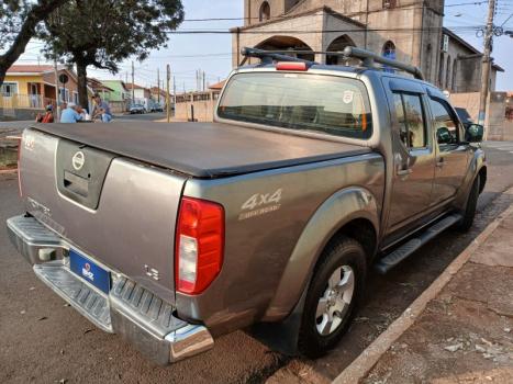 NISSAN Frontier 2.5 4X4 LE CABINE DUPLA TURBO DIESEL AUTOMTICO, Foto 3