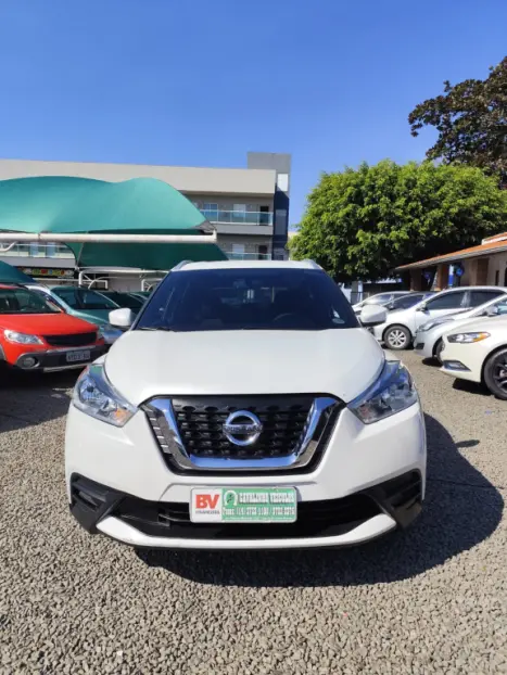 NISSAN Kicks 1.6 16V 4P FLEXSTART S DIRECT X-TRONIC AUTOMTICO CVT, Foto 2