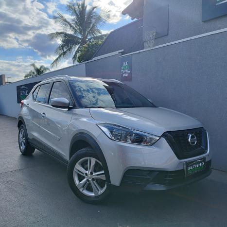 NISSAN Kicks 1.6 16V 4P FLEXSTART S, Foto 2
