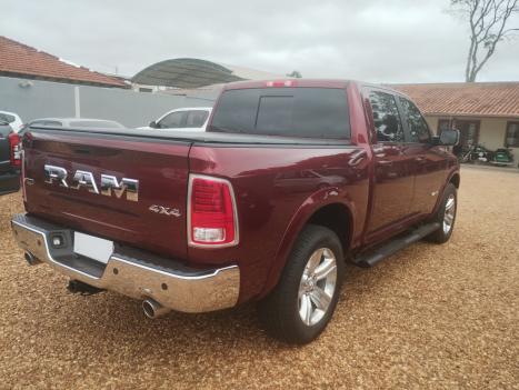 RAM 1500 5.7 V8 CLASSIC LARAMIE CABINE DUPLA 4X4 AUTOMTICO, Foto 6