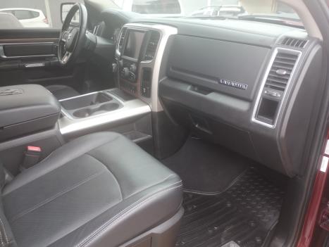 RAM 1500 5.7 V8 CLASSIC LARAMIE CABINE DUPLA 4X4 AUTOMTICO, Foto 14