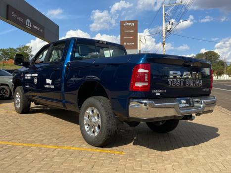 RAM 2500 6.7 I6 24V SLT CABINE DUPLA TURBO DIESEL LARAMIE 4X4 AUTOMTICO, Foto 3