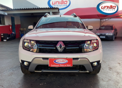 RENAULT Duster 1.6 16V 4P FLEX DYNAMIQUE, Foto 2