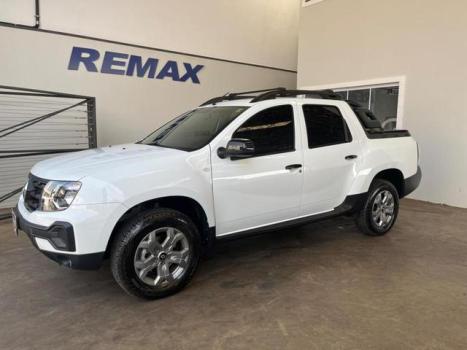 RENAULT Duster Oroch 1.6 16V 4P FLEX INTENSE, Foto 2