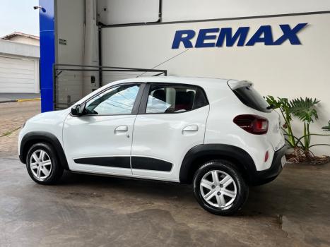 RENAULT Kwid 1.0 12V 4P SCE FLEX INTENSE, Foto 3