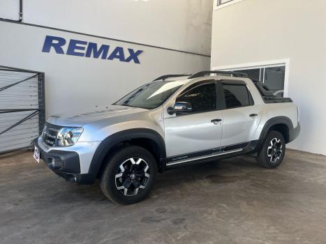 RENAULT Oroch 1.3 16V 4P OUTSIDER TURBO TCe AUTOMTICO CVT, Foto 2