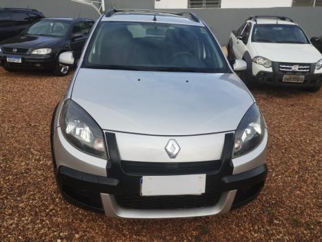 RENAULT Sandero 1.6 16V 4P FLEX STEPWAY AUTOMTICO, Foto 2