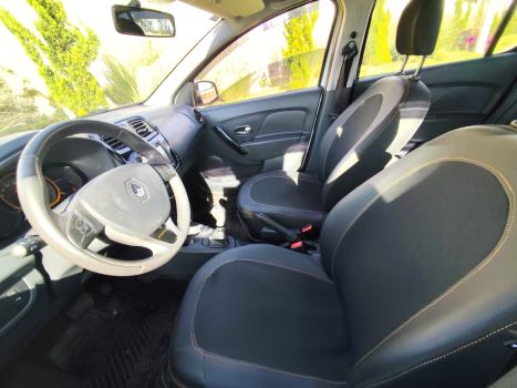 RENAULT Sandero 1.6 4P FLEX STEPWAY EASY-R AUTOMATIZADO, Foto 7