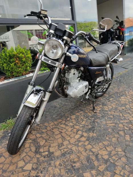 SUZUKI Intruder 125 , Foto 5