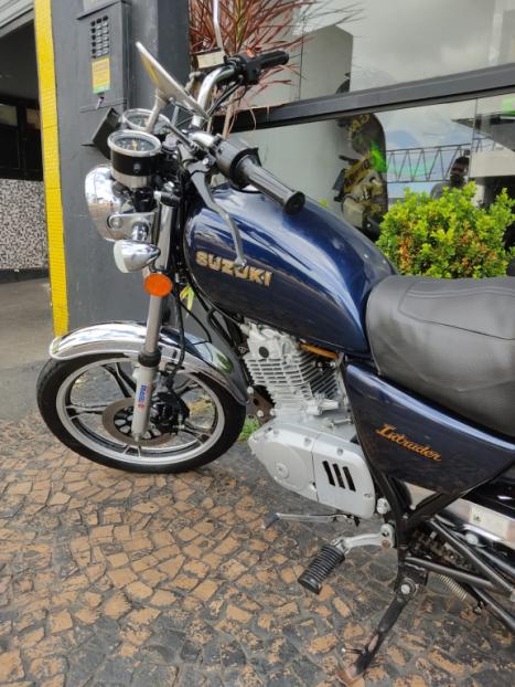 SUZUKI Intruder 125 , Foto 6