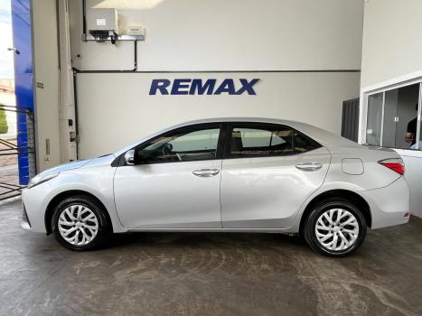 TOYOTA Corolla 1.8 16V 4P GLI, Foto 4