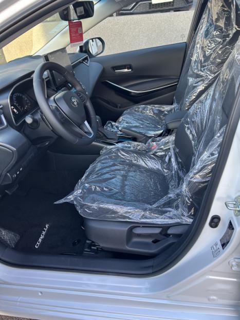 TOYOTA Corolla 2.0 16V 4P FLEX XEI DIRECT SHIFT AUTOMTICO CVT, Foto 6