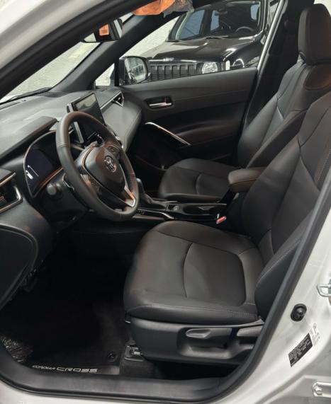 TOYOTA Corolla Cross 2.0 16V 4P FLEX VVT-IE XRE DIRECT SHIFT AUTOMTICO CVT, Foto 9