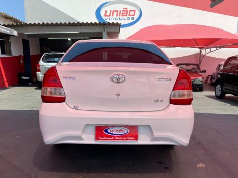 TOYOTA Etios Sedan 1.5 16V 4P FLEX X AUTOMTICO, Foto 4