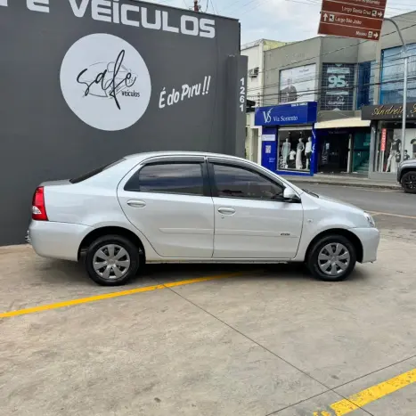 TOYOTA Etios Sedan 1.5 16V 4P FLEX XS, Foto 3