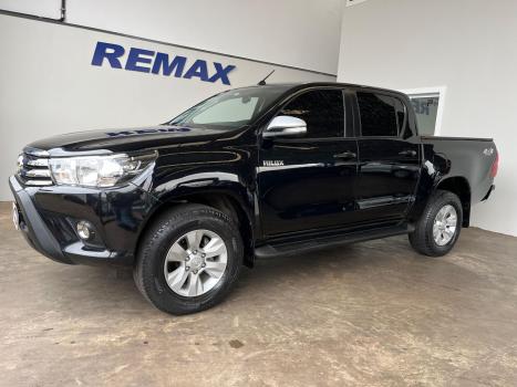 TOYOTA Hilux , Foto 2