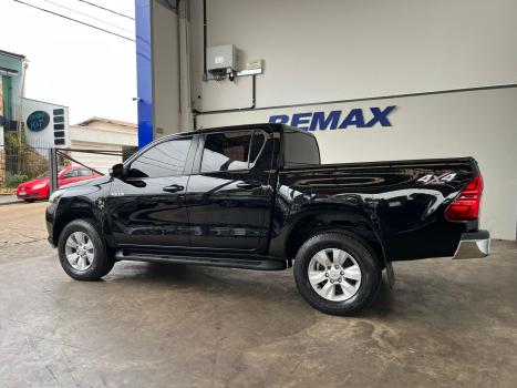 TOYOTA Hilux , Foto 3