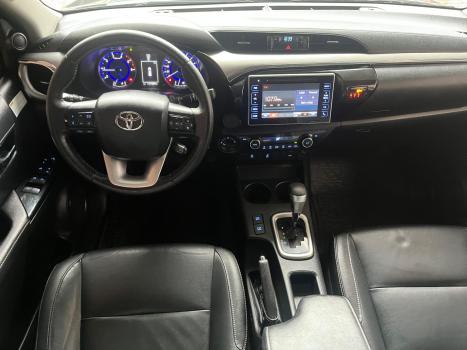 TOYOTA Hilux , Foto 4