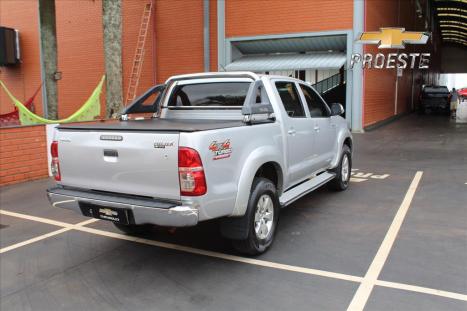 TOYOTA Hilux Caminhonete 3.0 4P SR 4X4 TURBO DIESEL CABINE DUPLA, Foto 7