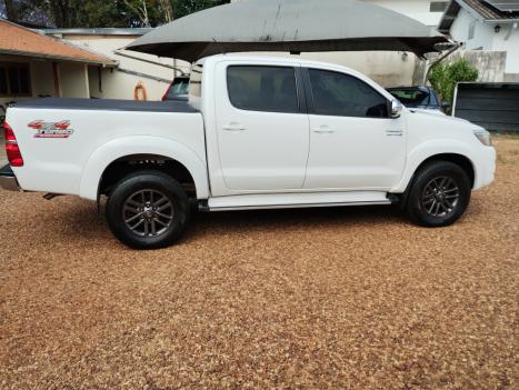 TOYOTA Hilux Caminhonete 3.0 16V 4P 4X4 SRV TURBO DIESEL CABINE DUPLA AUTOMTICO, Foto 4