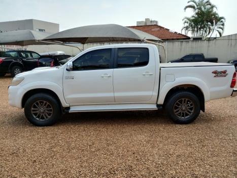 TOYOTA Hilux Caminhonete 3.0 16V 4P 4X4 SRV TURBO DIESEL CABINE DUPLA AUTOMTICO, Foto 5