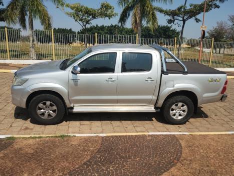 TOYOTA Hilux Caminhonete 2.7 16V 4P SRV FLEX 4X4  CABINE DUPLA AUTOMTICO, Foto 6