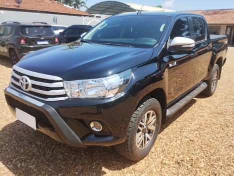 TOYOTA Hilux Caminhonete 2.8 16V SRV 4X4 DIESEL CABINE DUPLA AUTOMTICO, Foto 3