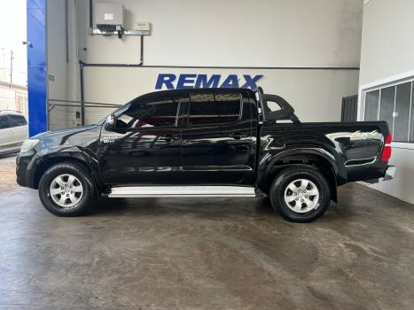 TOYOTA Hilux Caminhonete 2.7 16V 4P FLEX STD 4X4 CABINE DUPLA, Foto 5
