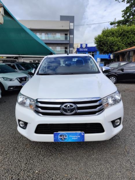 TOYOTA Hilux Caminhonete 2.8 16V SRV 4X4 DIESEL CABINE DUPLA AUTOMTICO, Foto 2