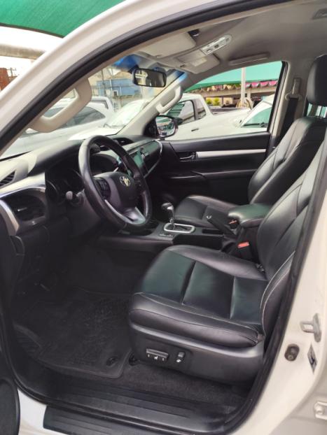 TOYOTA Hilux Caminhonete 2.8 16V SRV 4X4 DIESEL CABINE DUPLA AUTOMTICO, Foto 5