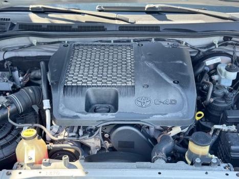 TOYOTA Hilux Caminhonete 3.0 4P SRV DIESEL CABINE DUPLA, Foto 18