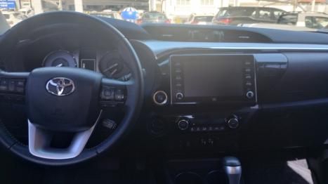 TOYOTA Hilux Caminhonete 2.8 16V SRX 4X4 TURBO DIESEL CABINE DUPLA AUTOMTICO, Foto 2