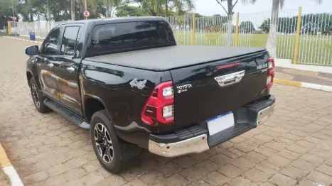TOYOTA Hilux Caminhonete 2.8 16V SRX 4X4 TURBO DIESEL CABINE DUPLA AUTOMTICO, Foto 6