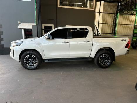 TOYOTA Hilux Caminhonete 2.8 16V 4P SRX DIESEL CABINE DUPLA, Foto 3