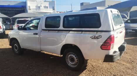 TOYOTA Hilux Caminhonete 2.8 4X4 DIESEL CABINE SIMPLES, Foto 5