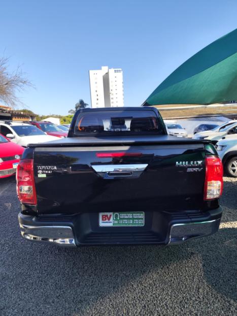TOYOTA Hilux Caminhonete 2.8 16V SRV 4X4 DIESEL CABINE DUPLA AUTOMTICO, Foto 7
