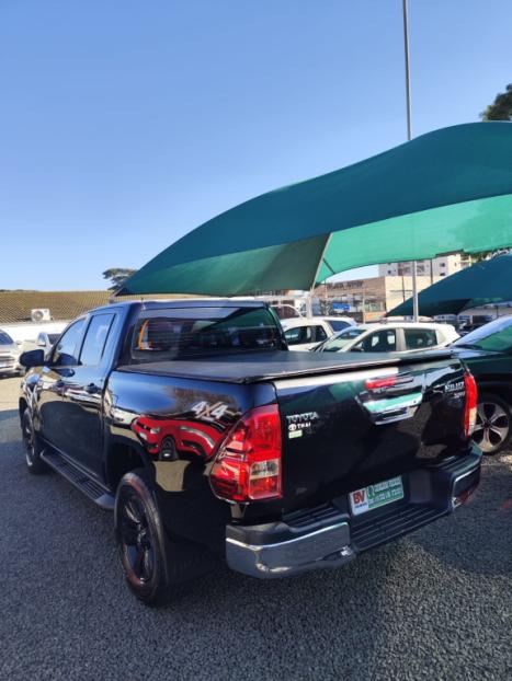 TOYOTA Hilux Caminhonete 2.8 16V SRV 4X4 DIESEL CABINE DUPLA AUTOMTICO, Foto 8