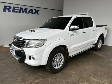 TOYOTA Hilux Caminhonete 3.0 16V 4P 4X4 SRV TURBO DIESEL CABINE DUPLA AUTOMTICO, Foto 2
