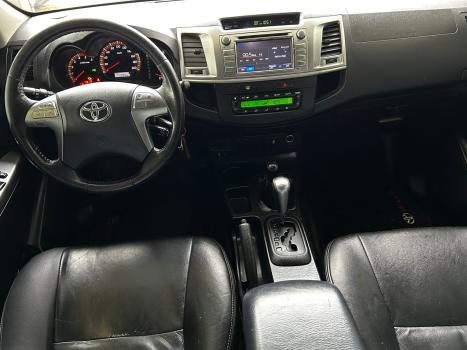 TOYOTA Hilux Caminhonete 3.0 16V 4P 4X4 SRV TURBO DIESEL CABINE DUPLA AUTOMTICO, Foto 4
