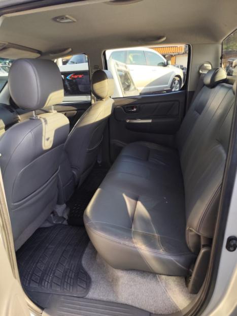 TOYOTA Hilux Caminhonete 3.0 16V 4P 4X4 SRV TURBO DIESEL CABINE DUPLA AUTOMTICO, Foto 4