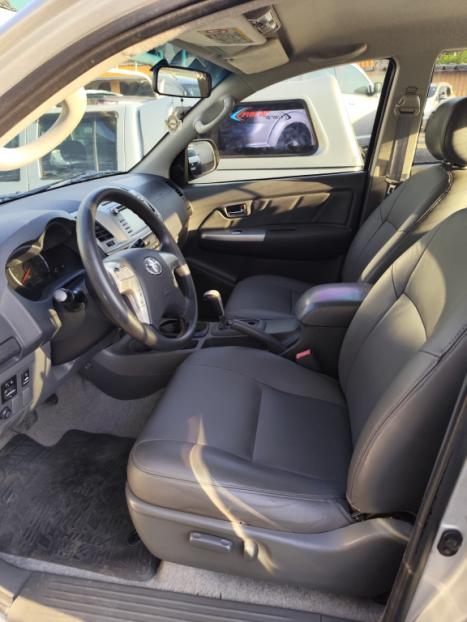 TOYOTA Hilux Caminhonete 3.0 16V 4P 4X4 SRV TURBO DIESEL CABINE DUPLA AUTOMTICO, Foto 5