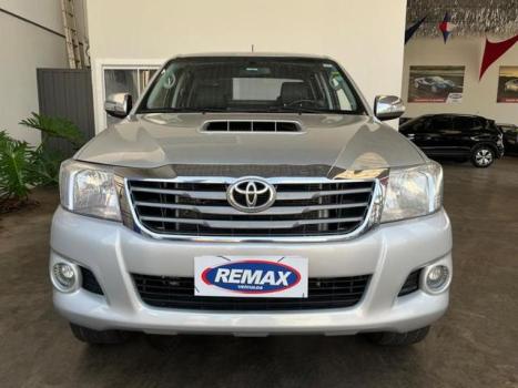 TOYOTA Hilux SW4 2.7 16V 4P 4X4, Foto 2