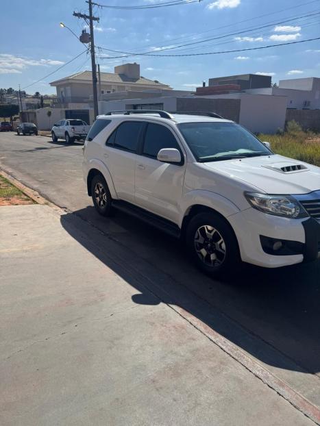 TOYOTA Hilux SW4 2.7 16V 4P SR AUTOMTICO, Foto 3