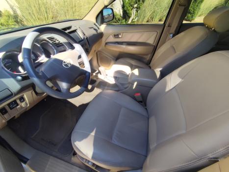 TOYOTA Hilux SW4 2.7 16V 4P FLEX SR 7 LUGARES AUTOMTICO, Foto 7