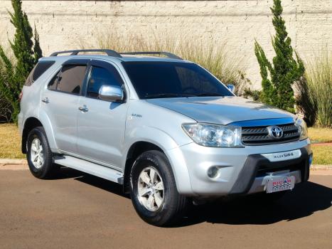 TOYOTA Hilux SW4 2.7 16V 4P FLEX SR 7 LUGARES AUTOMTICO, Foto 1