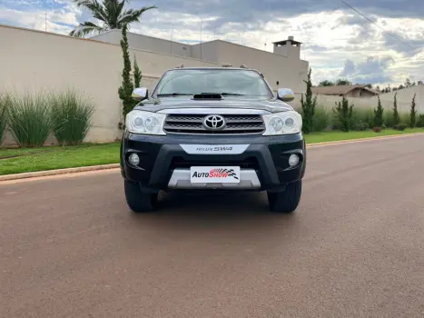 TOYOTA Hilux SW4 3.0 16V 4P SRV 4X4 7 LUGARES TURBO DIESEL AUTOMTICO, Foto 13