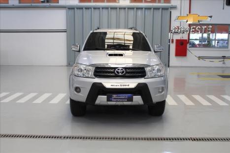 TOYOTA Hilux SW4 3.0 16V 4P SRV 4X4 TURBO DIESEL AUTOMTICO, Foto 2