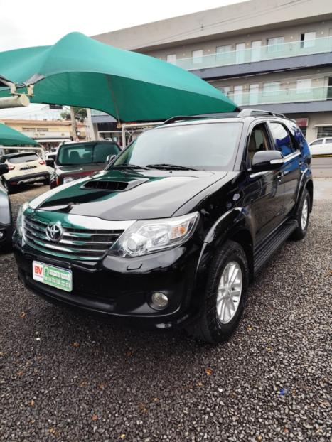 TOYOTA Hilux SW4 3.0 16V 4P SR 4X4 TURBO DIESEL AUTOMTICO, Foto 1